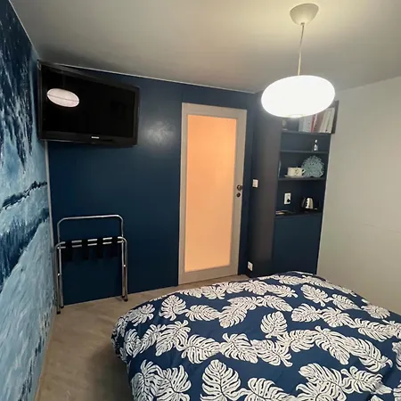 La Parenthese Enchantee לינה וארוחת בוקר